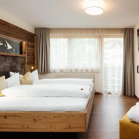 Garni Hax'n Tenne * Serfaus